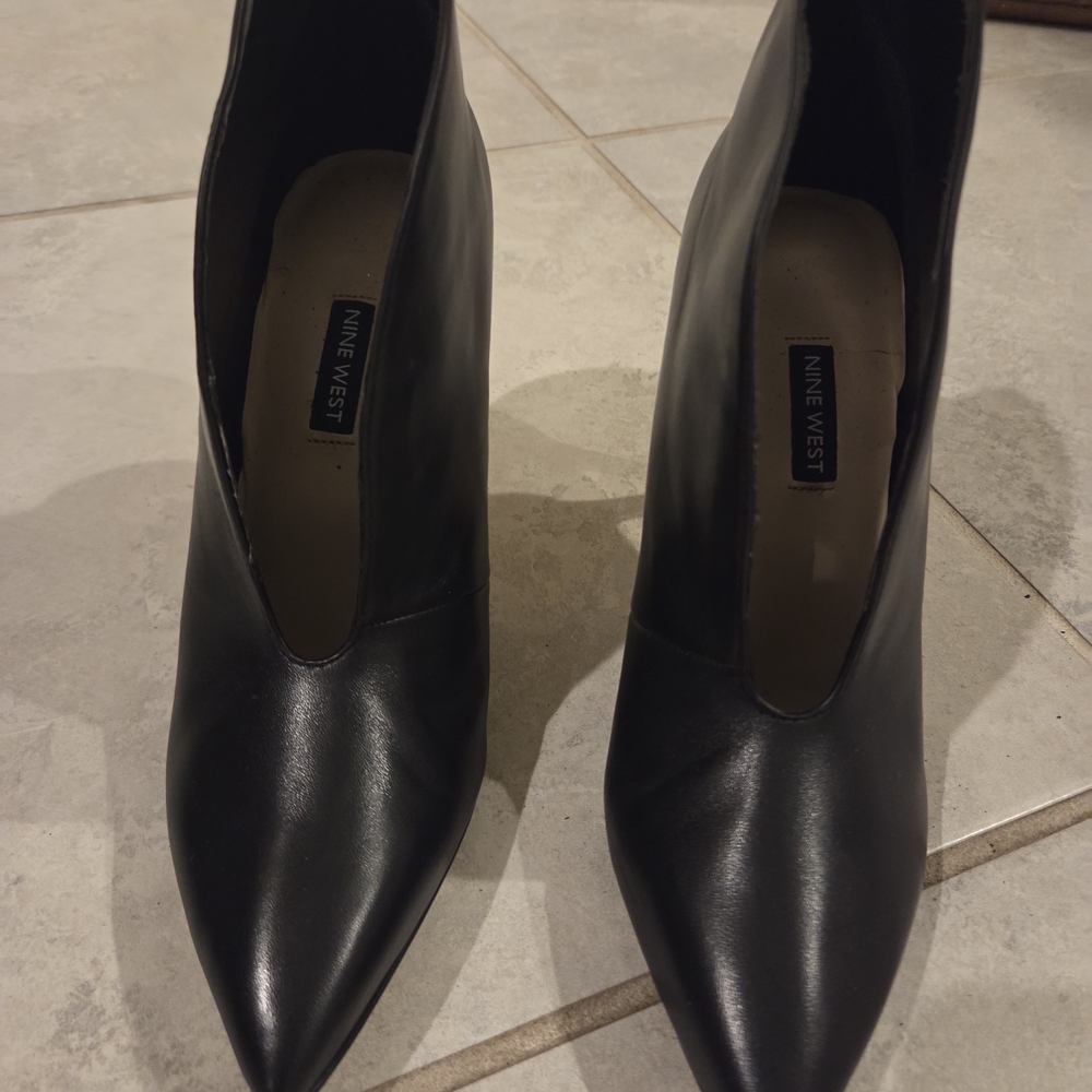 Nine West Bootie